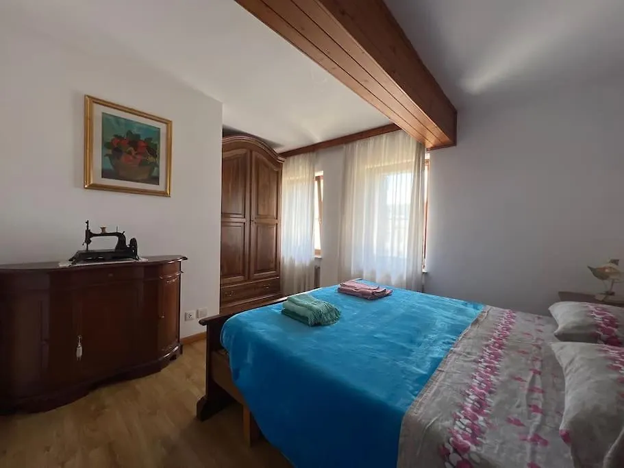 Conveniente, Tranquilla E Accogliente Con Park Vila Belluno 0*,  Itália
