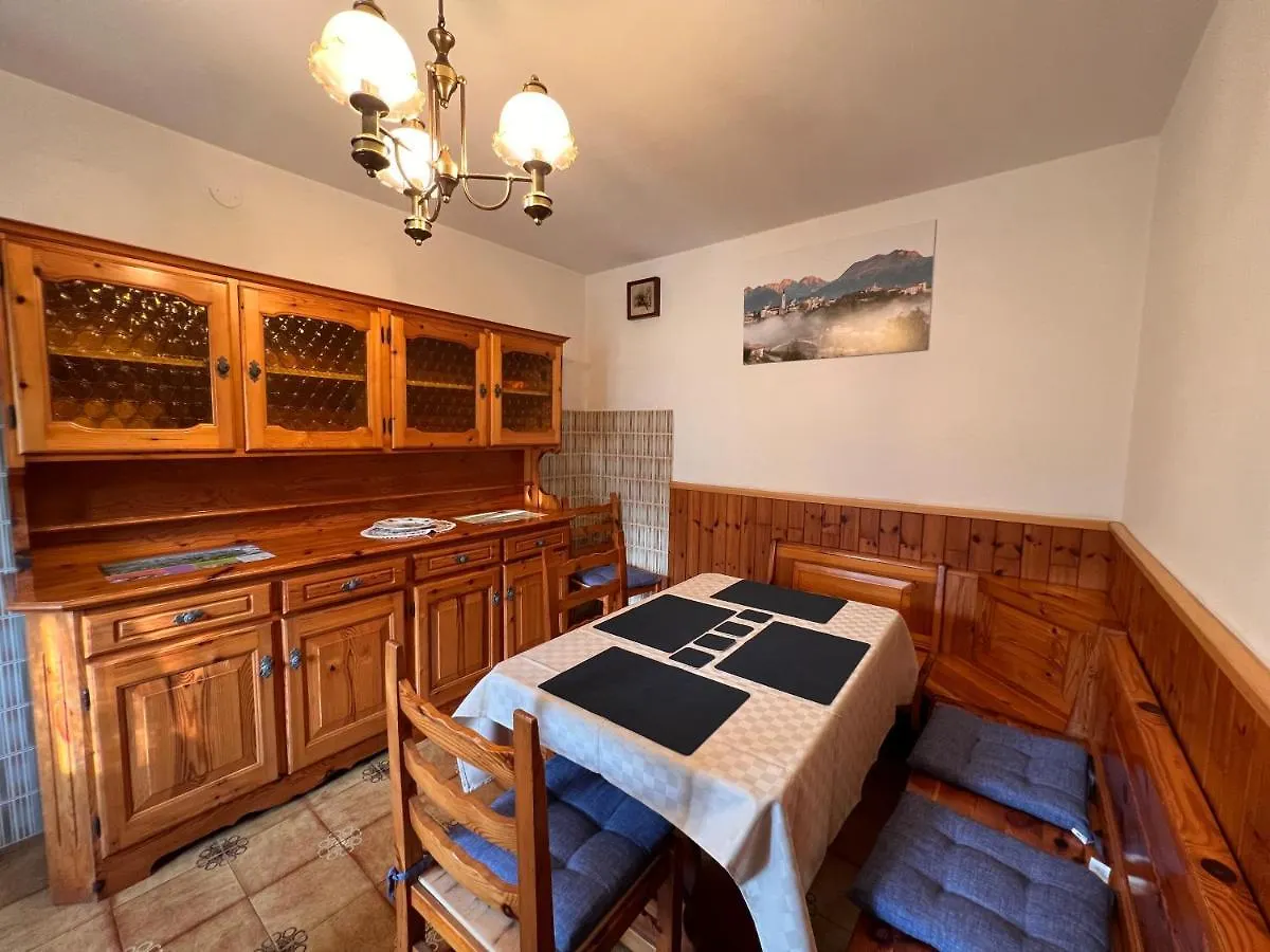 Conveniente, Tranquilla E Accogliente Con Park Vila Belluno Itália